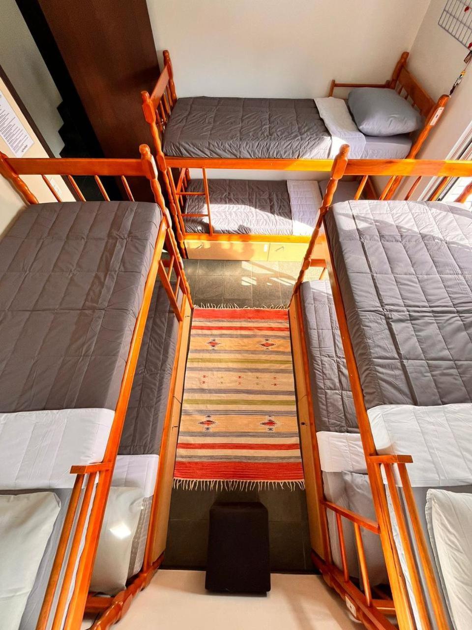 Opera Hostel Curitiba Extérieur photo